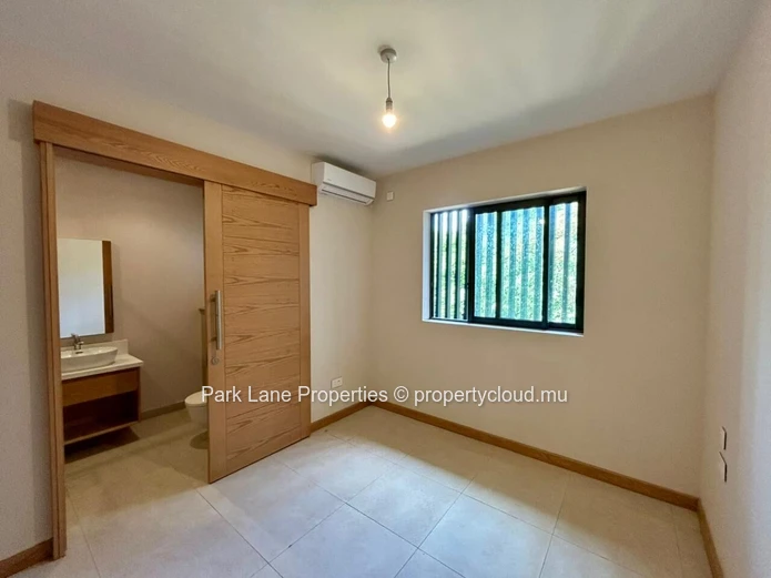 Spacious 3-Bedroom Sea View Apartment with Private Wine Cellar & Resort-Style Amenities