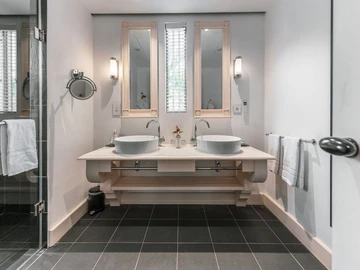 2 Bedroom Villa