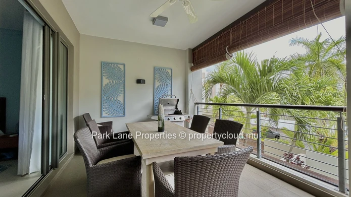 Cozy 3-Bedroom Apartment with Terrace, Plunge Pool, and Beach Access in Pereybere