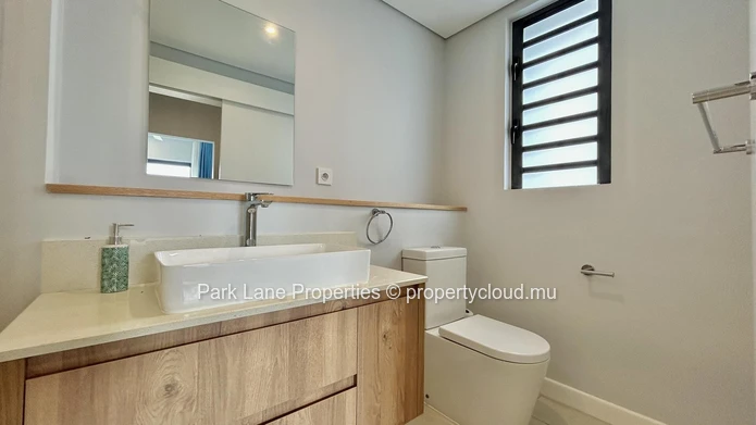 Spacious Forest-view 3-bedroom apartment near all Medine Smart city amenities.