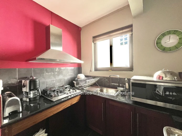 Prime location in Floreal: Versatile 3-bedroom home with great investment potential