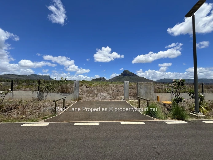 Prime Residential Land in the Heart of the West