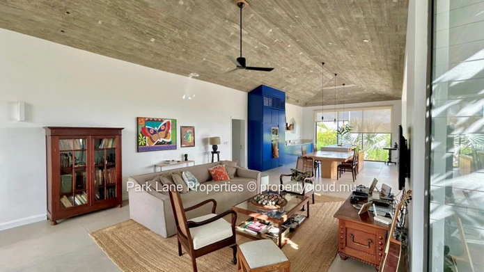 Exquisite Architect-Designed Home for rent in Mont Piton.