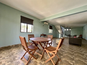 4 Bedroom Apartment