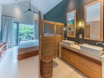 3 Bedroom Townhouse, Duplex