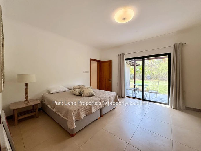 Tranquil Family Home with Mountain Views in Secure Estate