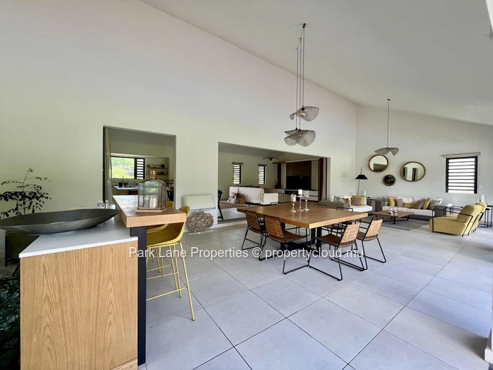 Architect villa with style in heart of nature