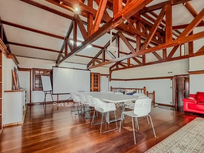 Exceptional Property in Floréal – Elegance, Space and Versatility