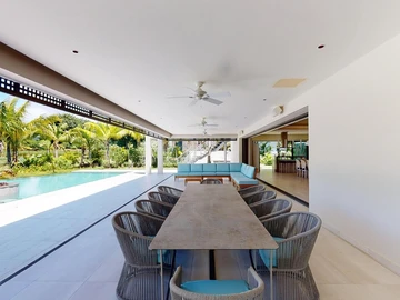 4 Bedroom Villa