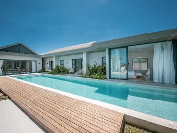 4 Bedroom Villa