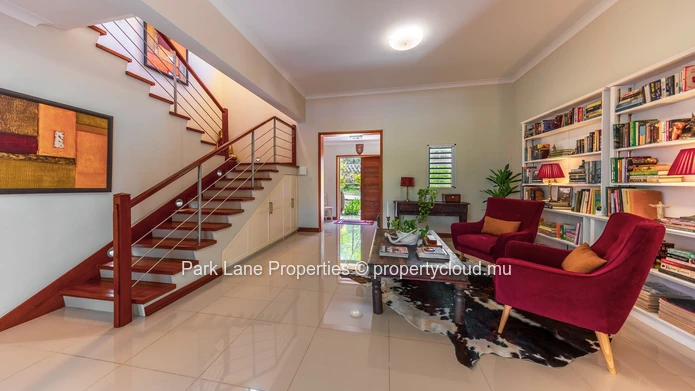 Exceptional IRS villa in contemporary living