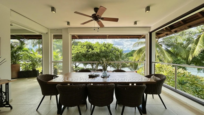 Villa unique de 4 chambres à quelques pas de la plage de Tamarin