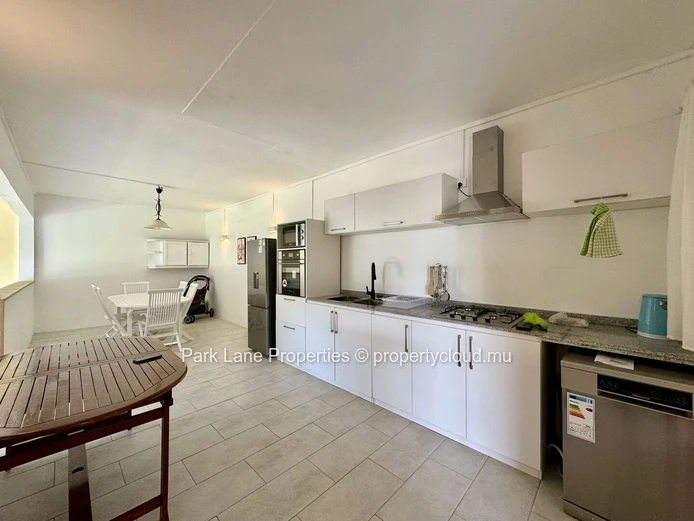 Stunning Furnished Apartment with Pool in Rivière Noire