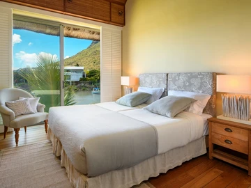 5 Bedroom Villa