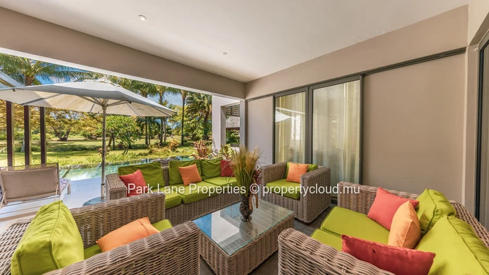 6-Bedroom Villa with Pool and Garden Views – Anahita, Beau Champ