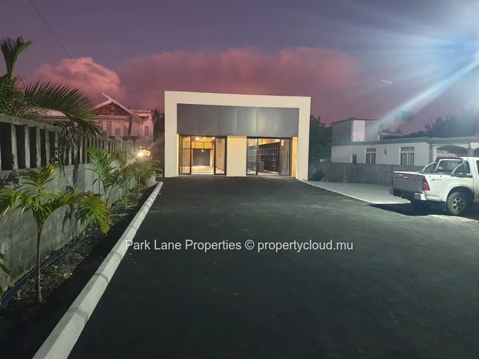 Commercial space for sale at Poste de Flacq.