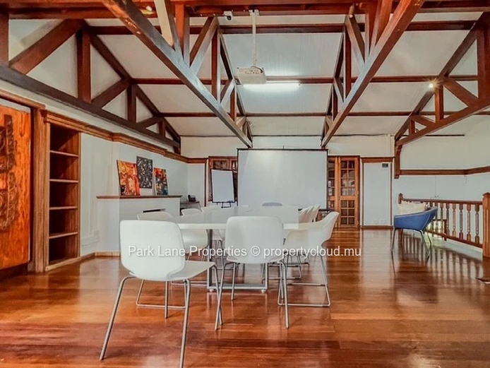 Exceptional Property in Floréal – Elegance, Space and Versatility