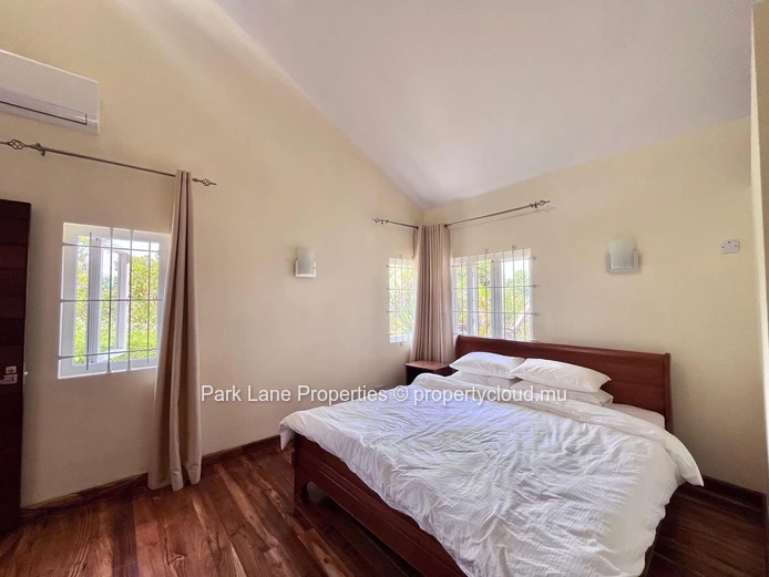 Contemporary Home for Sale in Floréal – Exceptional Location