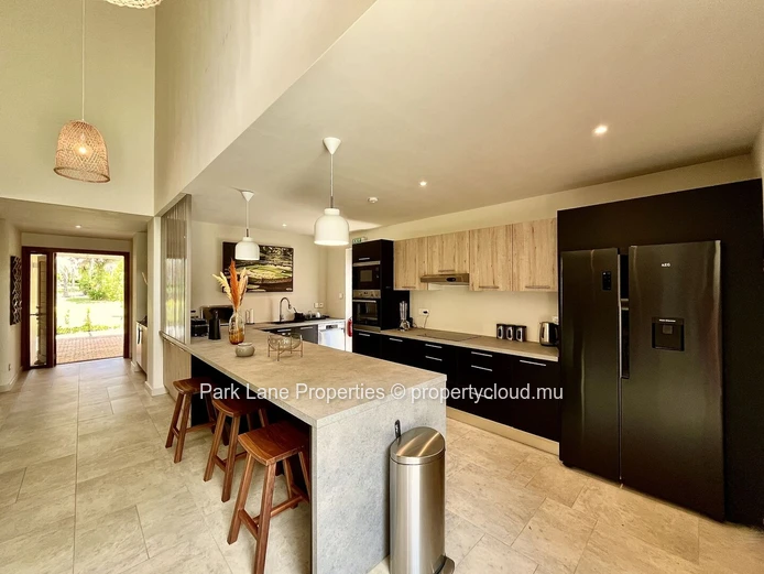 Luxury contemporary golf villa for sale fully furnished in the heart of heritage Villas Valriche