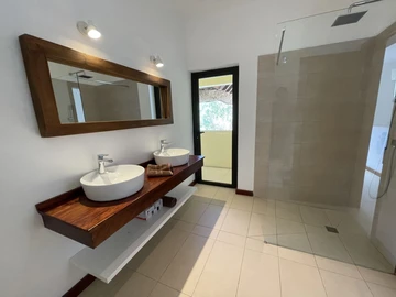 3 Bedroom Townhouse, Duplex