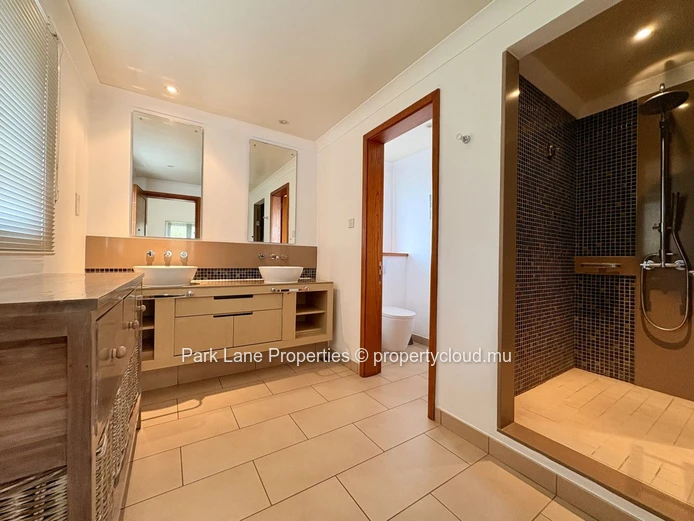Tranquil Family Home with Mountain Views in Secure Estate