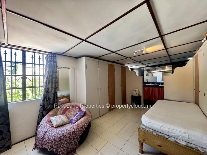 Charming family home with private bar and pool