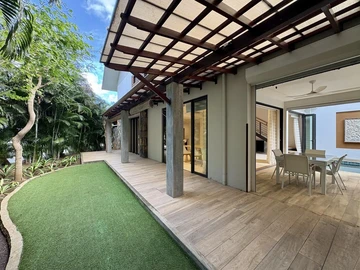 3 Bedroom Townhouse, Duplex