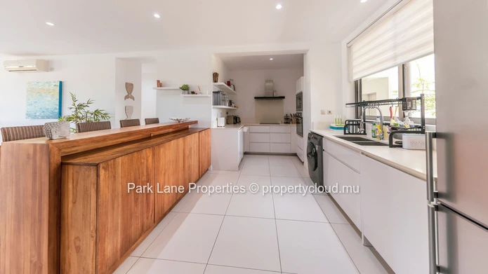 Unique Villa Style Apartment