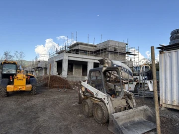 3 Bedroom Townhouse, Duplex