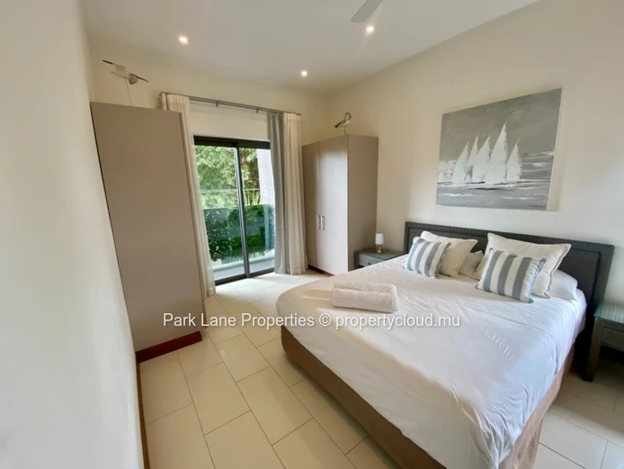 Great beachfront apartment 