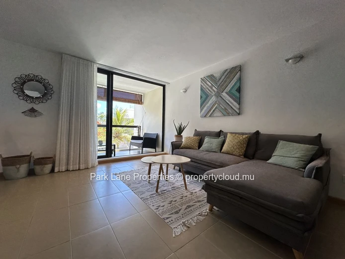 Appartement R+2 à vendre à Mon Choisy.