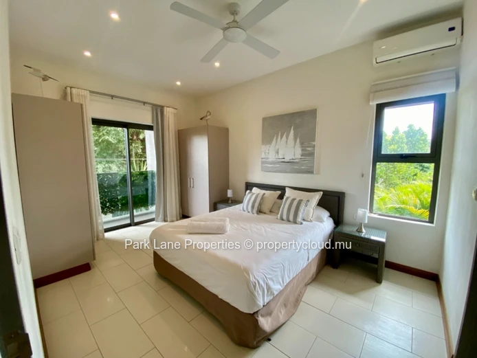 Great beachfront apartment 