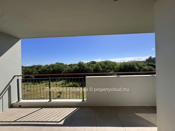 Apartment in the Smart City with open view on the forest