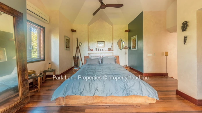 Stunning Villa with Private Pool in the Heart of the Heritage Villas Valriche Golf Estate, Mauritius
