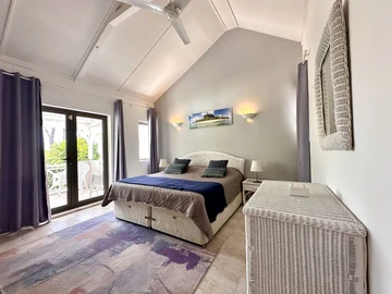 3 Bedroom Townhouse, Duplex