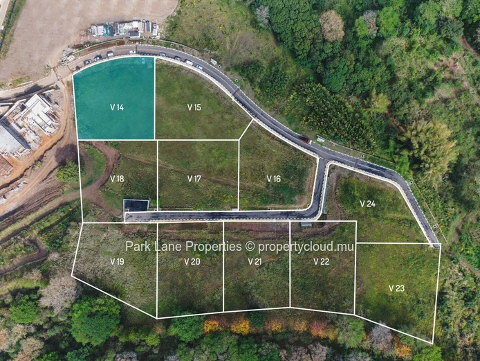 Buildable Freehold Plots at Anbalaba – Design Your Dream Villa with Panoramic Ocean Views