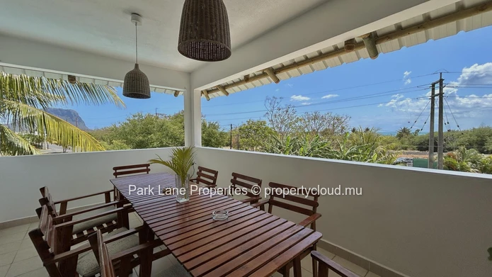 Turnkey Guesthouse Investment with 3 Apartments, Pool & High Rental Yield
