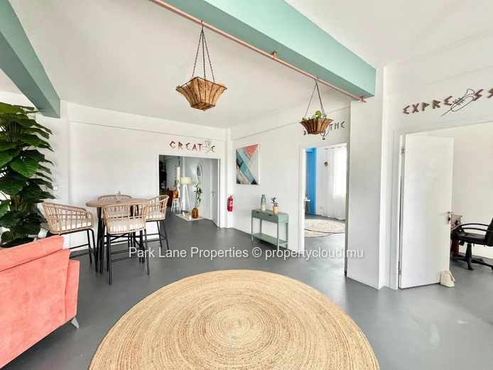 Bright & Versatile Commercial Space for Rent – Roches Brunes, Beau Bassin