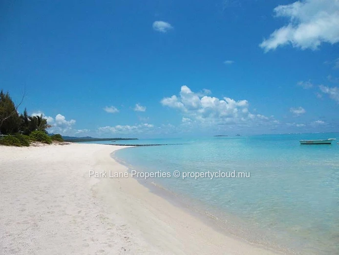 Pointe d’Esny Le Village – Luxury Beachfront Living in Mauritius