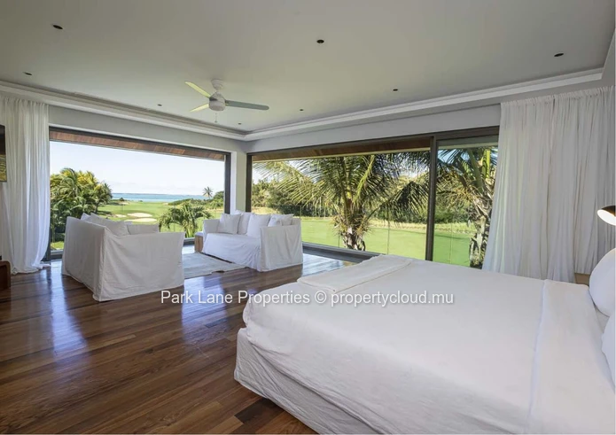 An exclusive 5-bedroom IRS property, nestled within one of the most prestigious residential and golfing estates in Ma...
