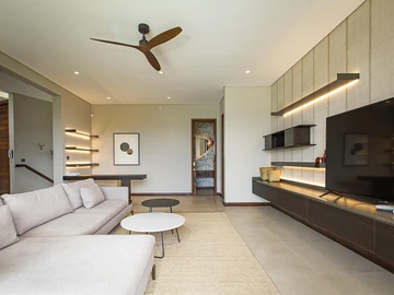 4 Bedroom Villa