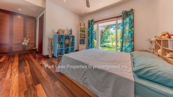 Stunning Villa with Private Pool in the Heart of the Heritage Villas Valriche Golf Estate, Mauritius