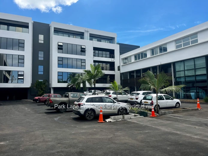 Prestige Business Centre in Black River - Office Space for Rent