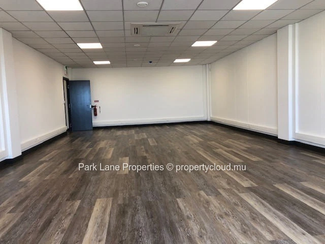 <br/>Newly built office in Terre Rouge