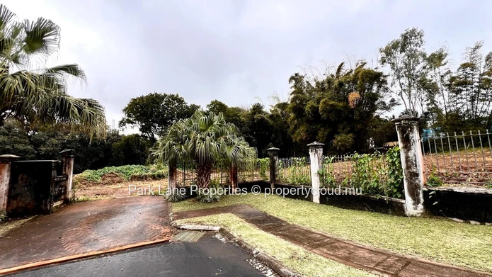 Excellent opportunity - Land in Emerald Park