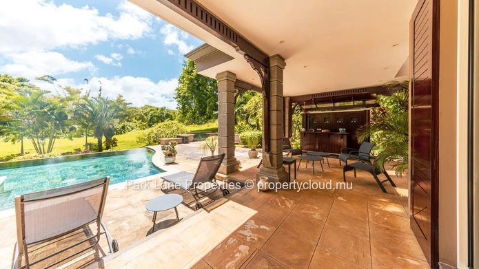 Stunning Villa with Private Pool in the Heart of the Heritage Villas Valriche Golf Estate, Mauritius