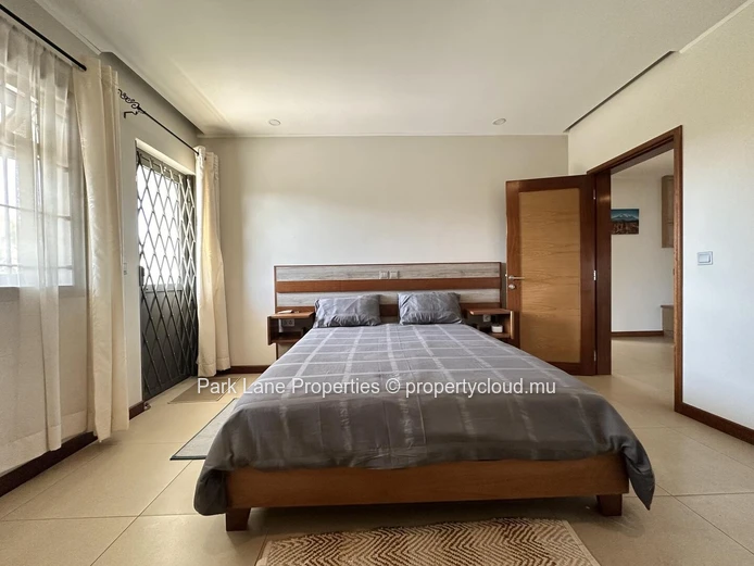 Spacious Family Home for Sale near the Golf and Mont Choisy Beach!