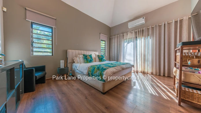 Villa familiale dans un quartier résidentiel à vendre à Saint Antoine.