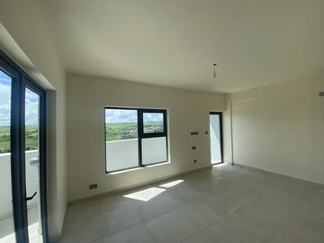 4 Bedroom Apartment