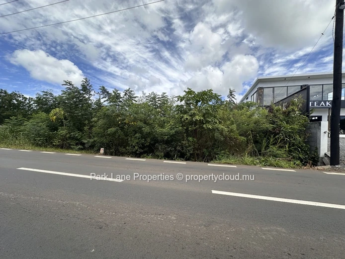 Strategic second position plot in Grand Bay’s most sought-after area